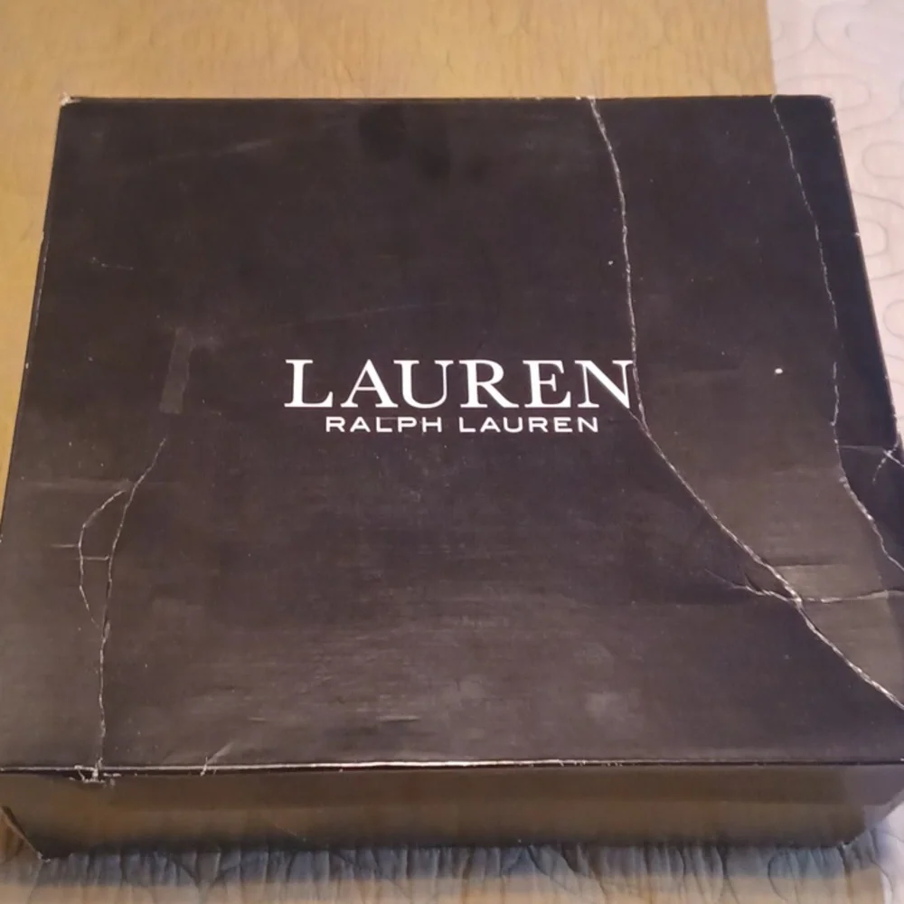 Womens Sz 10, Ralph Lauren Rylee hiker boots. Never worn, New - Picture 1 of 12